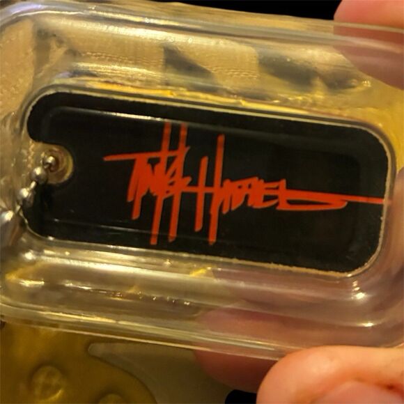 Nike Women’s Air Max Zero QS “Metallic Gold” University/Gold/Red Size 9.5 - Picture 6 of 9